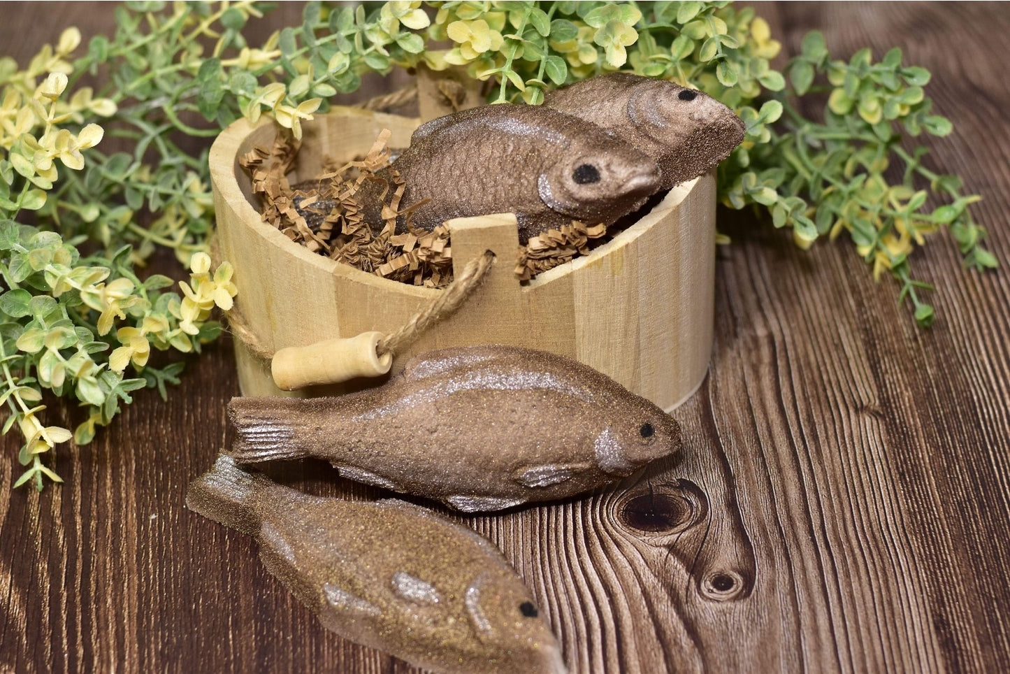 Fish bath bomb