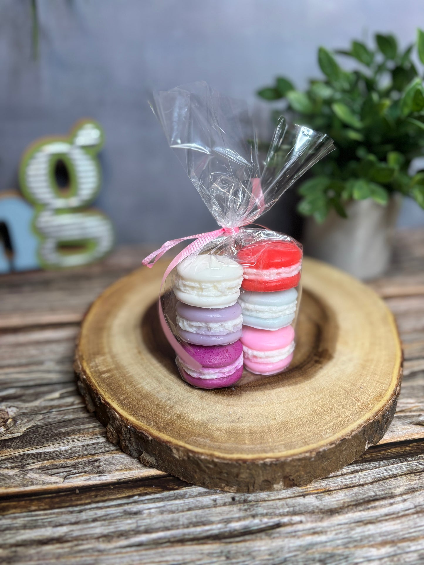 Macaroon Blooms